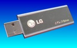 An LG 4GB pen-drive that no longer lit up when the connector was inserted into the couter socket. After this is arrived with us for repair and file recovery.